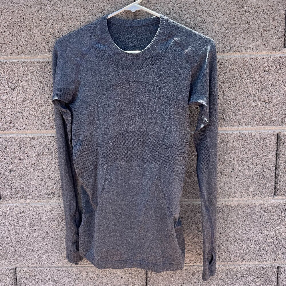 Lululemon Swiftly Tech Long Sleeve in Heathered Black
